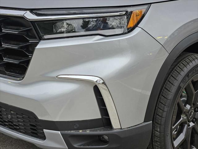 new 2025 Honda Pilot car, priced at $51,150