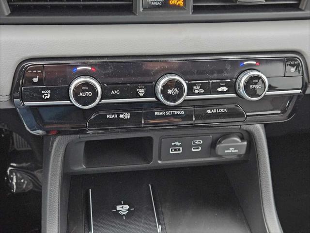 new 2025 Honda Pilot car, priced at $51,150