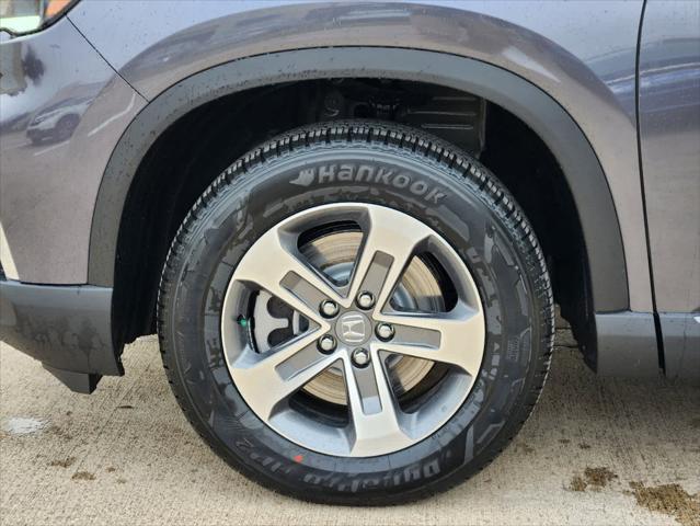 new 2025 Honda Pilot car, priced at $46,430