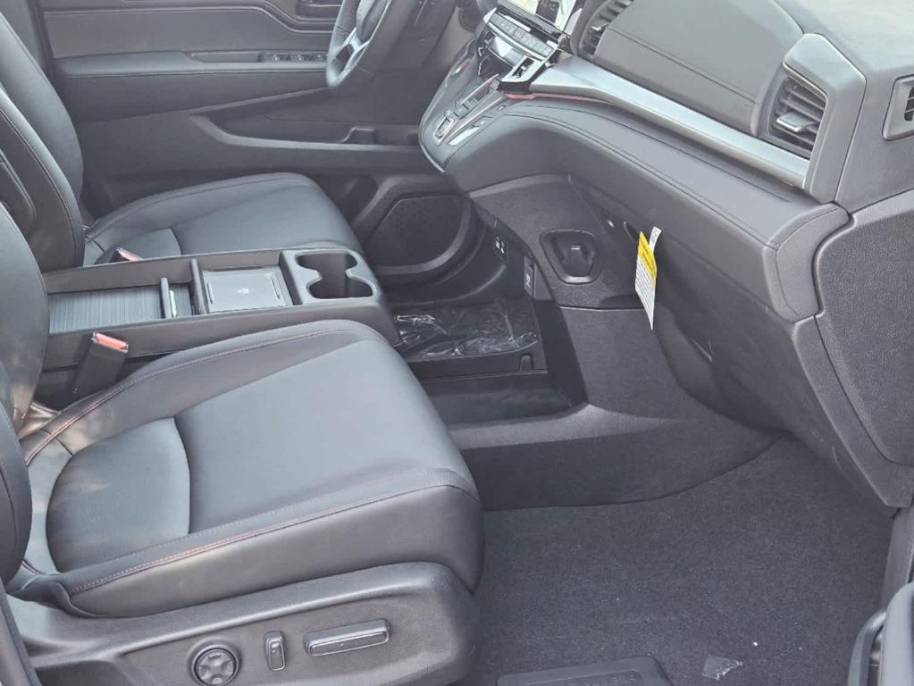 new 2025 Honda Odyssey car, priced at $44,820