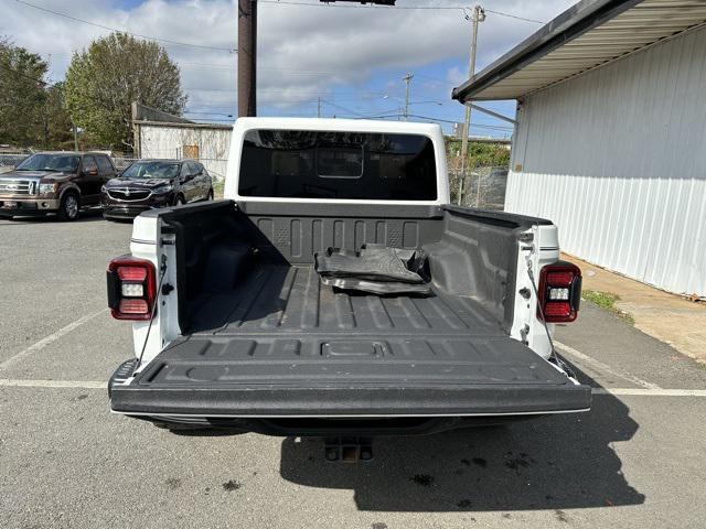 used 2021 Jeep Gladiator car, priced at $35,425