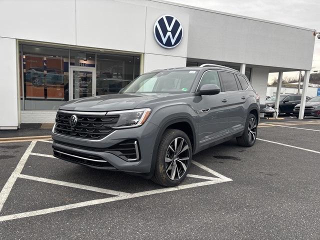 new 2025 Volkswagen Atlas car, priced at $56,356