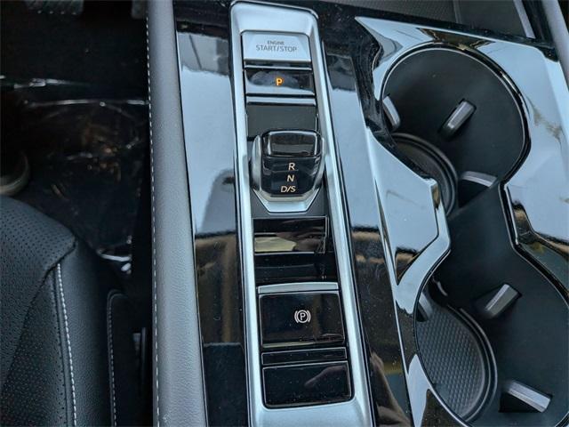 new 2026 Volkswagen Atlas car, priced at $50,651