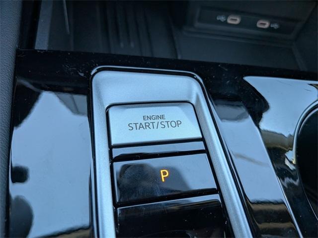 new 2026 Volkswagen Atlas car, priced at $50,651