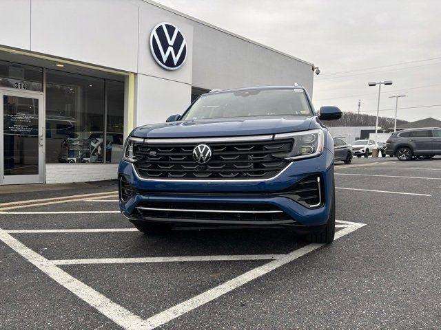 new 2025 Volkswagen Atlas car, priced at $56,136