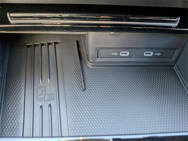 new 2026 Volkswagen Atlas Cross Sport car, priced at $56,151