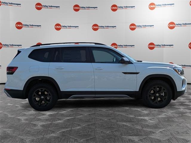 new 2025 Volkswagen Atlas car, priced at $50,046