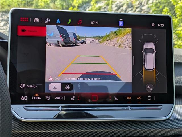new 2025 Volkswagen Golf GTI car, priced at $34,075