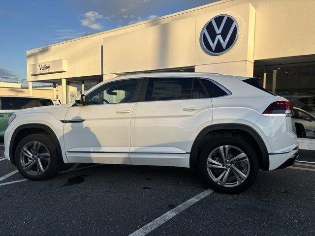 new 2024 Volkswagen Atlas Cross Sport car, priced at $52,396