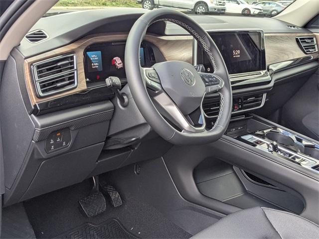 new 2025 Volkswagen Atlas car, priced at $46,497
