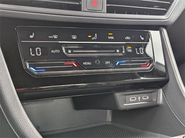 new 2025 Volkswagen Jetta car, priced at $25,511