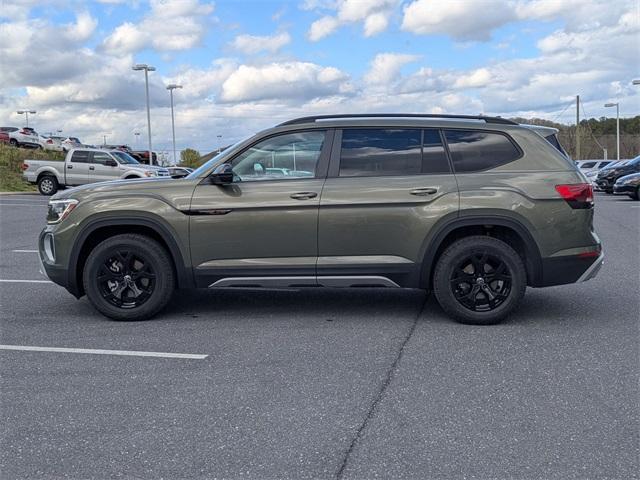 new 2025 Volkswagen Atlas car, priced at $49,351