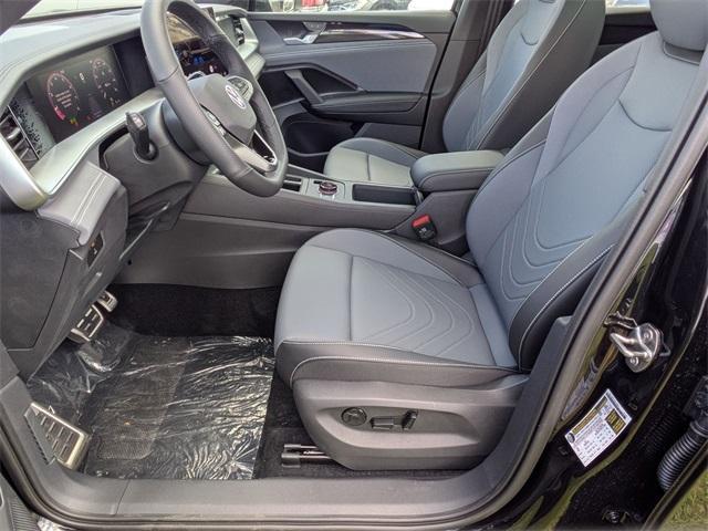 new 2025 Volkswagen Tiguan car, priced at $40,126
