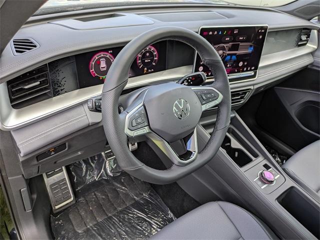 new 2025 Volkswagen Tiguan car, priced at $40,126