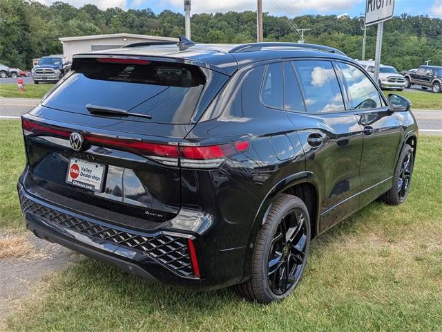 new 2025 Volkswagen Tiguan car, priced at $40,126