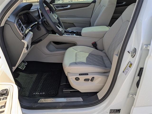 new 2025 Volkswagen Atlas car, priced at $56,083