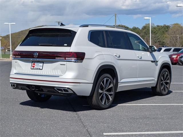 new 2025 Volkswagen Atlas car, priced at $56,083