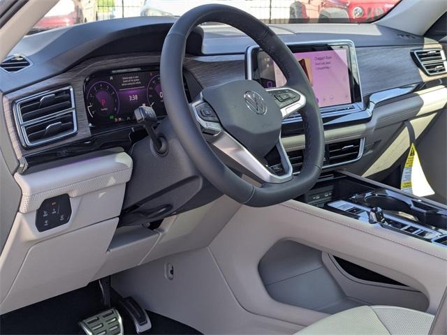 new 2025 Volkswagen Atlas car, priced at $56,083