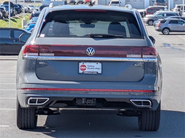new 2025 Volkswagen Atlas car, priced at $57,051
