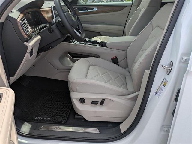 new 2025 Volkswagen Atlas car, priced at $46,497