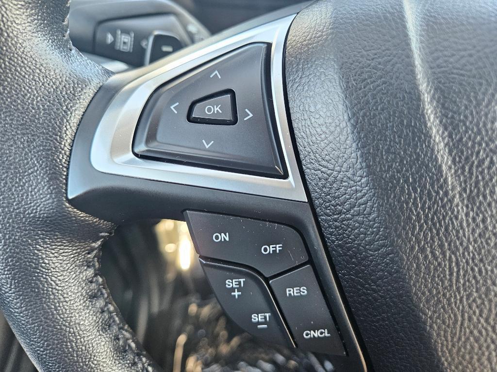 used 2024 Ford Edge car, priced at $30,900