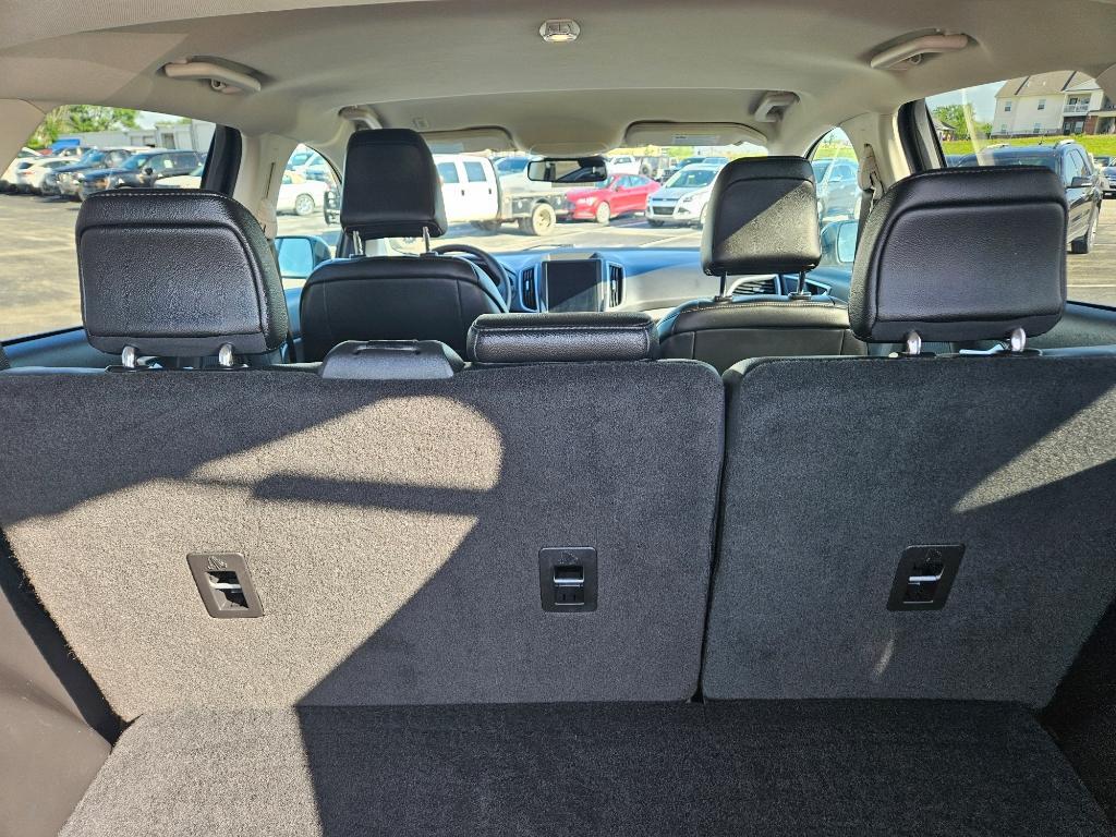 used 2024 Ford Edge car, priced at $30,900