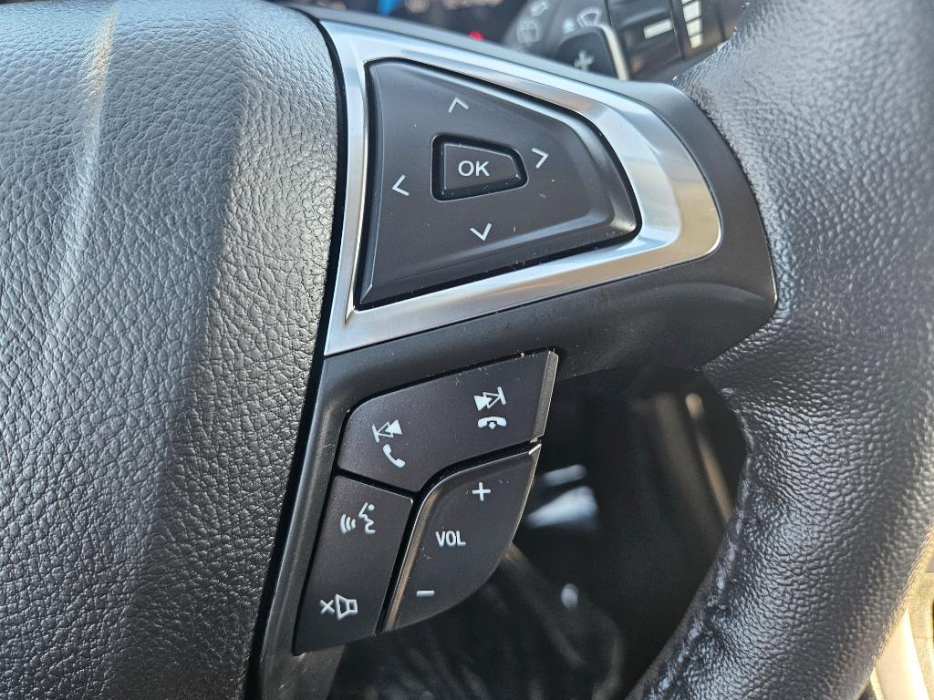 used 2024 Ford Edge car, priced at $30,900