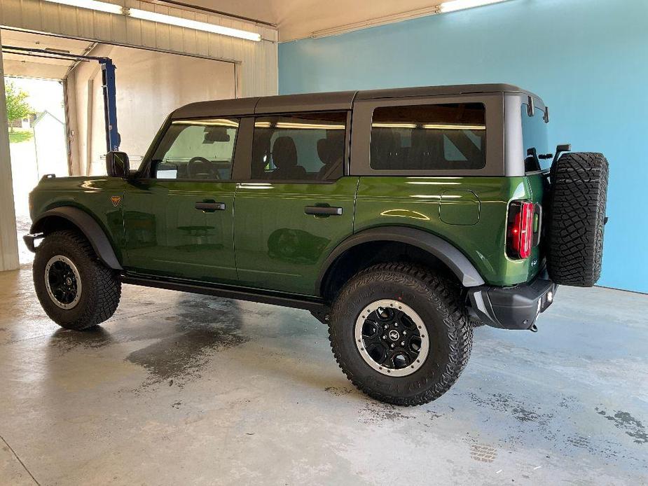 new 2024 Ford Bronco car, priced at $61,397