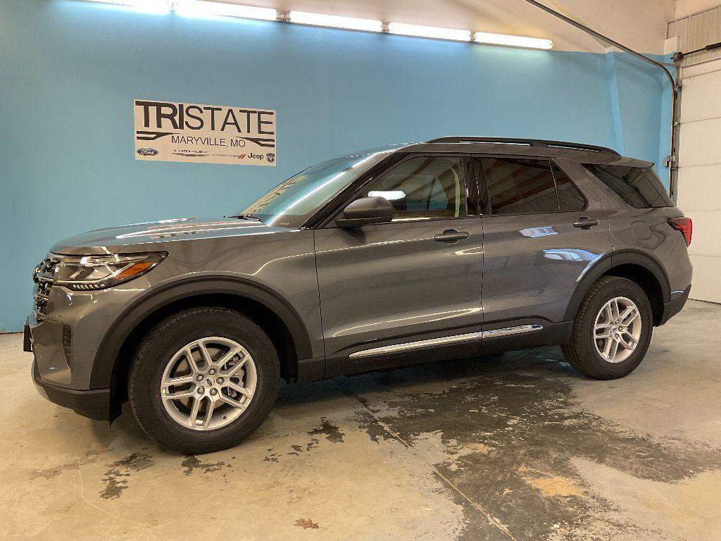 new 2025 Ford Explorer car, priced at $42,150