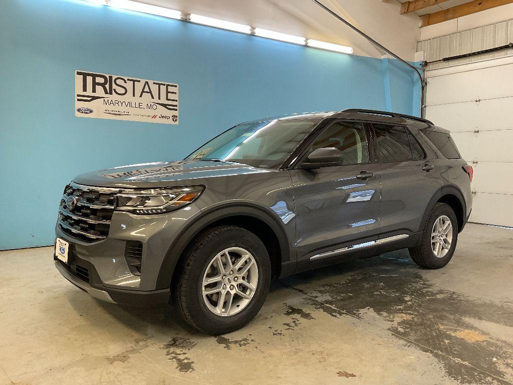 new 2025 Ford Explorer car, priced at $42,150