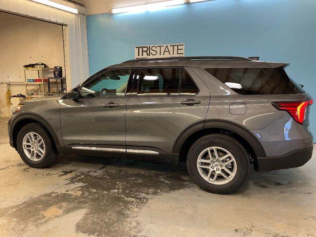 new 2025 Ford Explorer car, priced at $42,150