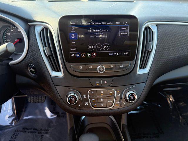 used 2024 Chevrolet Malibu car, priced at $20,401