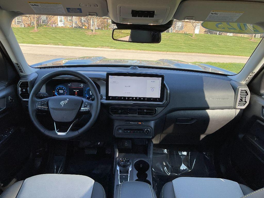 new 2025 Ford Bronco Sport car