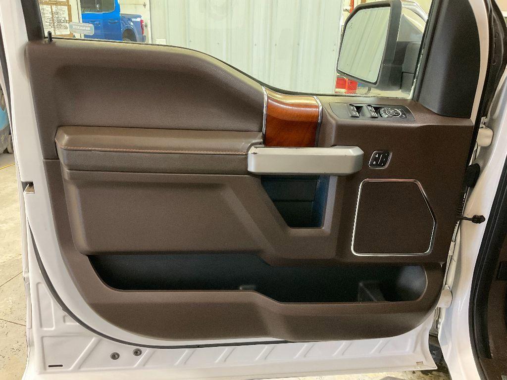 used 2019 Ford F-150 car, priced at $33,500