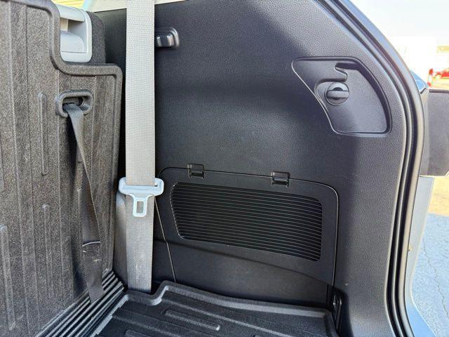 used 2021 Toyota Highlander car, priced at $27,900