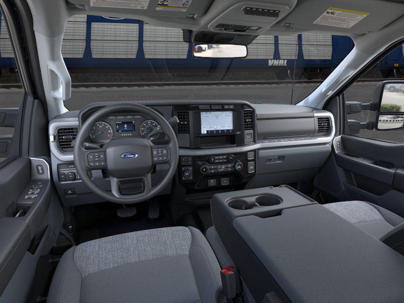 new 2024 Ford F-350 car, priced at $57,900