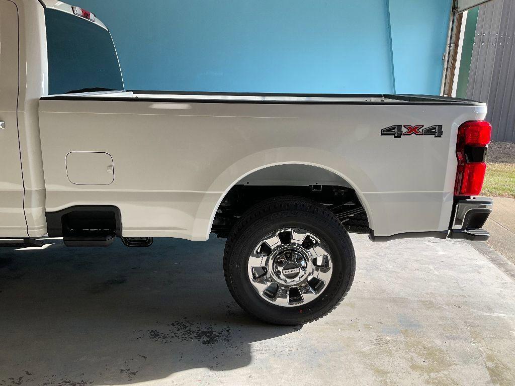 new 2025 Ford F-250 car, priced at $87,520