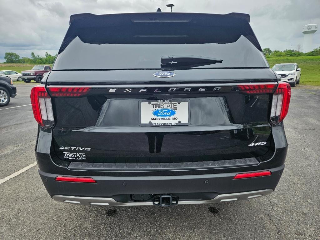 new 2025 Ford Explorer car, priced at $49,040