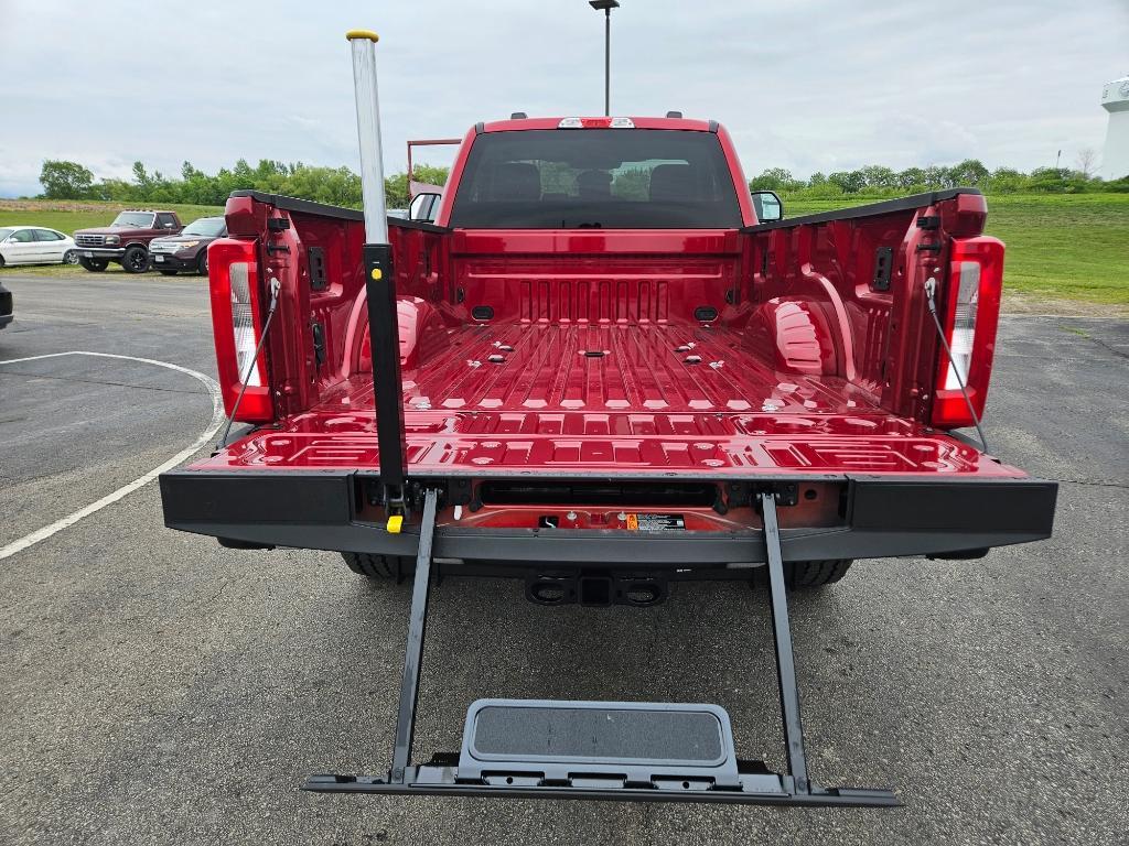 new 2025 Ford F-350 car, priced at $72,520