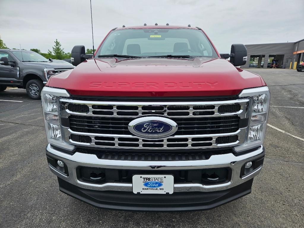 new 2025 Ford F-350 car, priced at $72,520