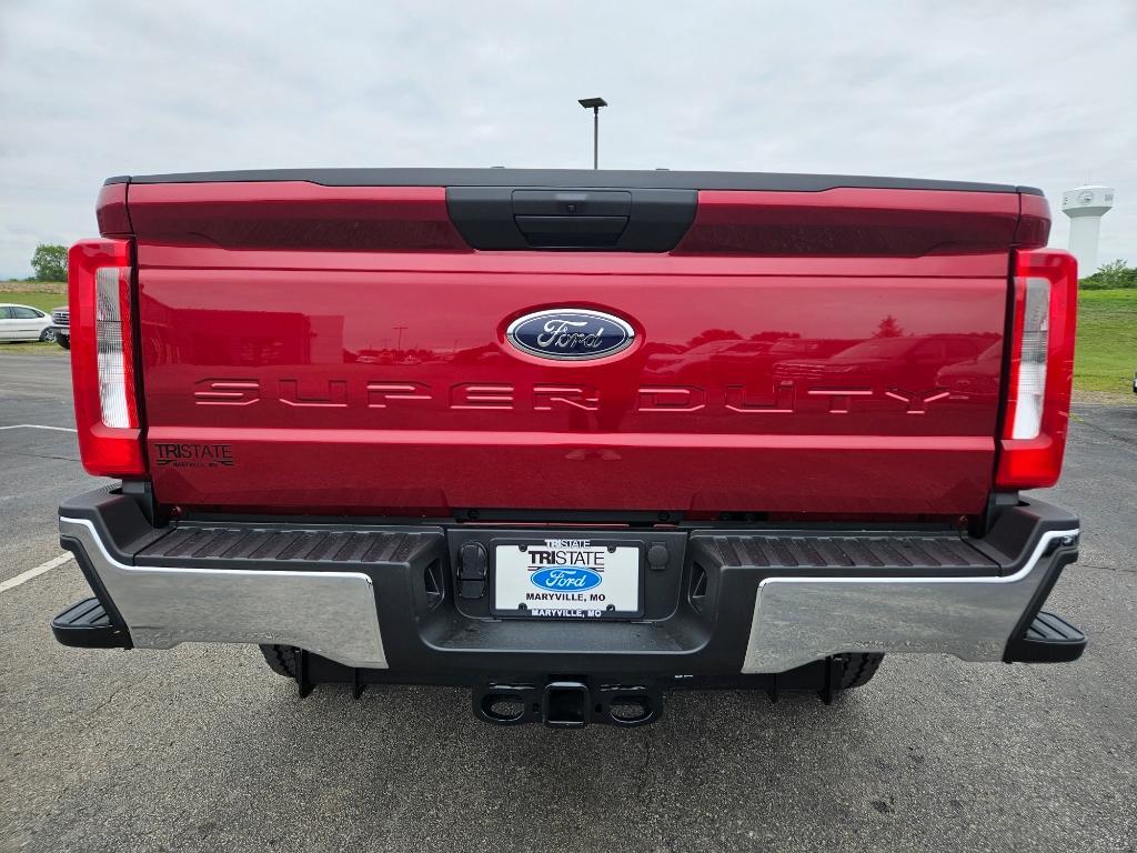 new 2025 Ford F-350 car, priced at $72,520
