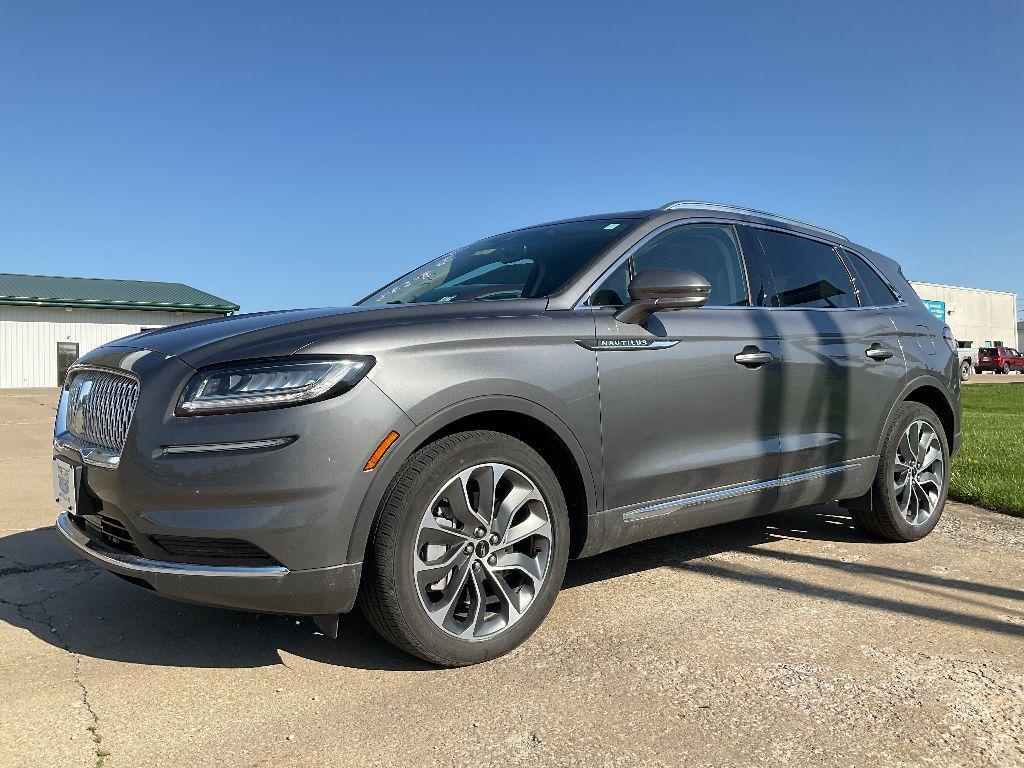 used 2022 Lincoln Nautilus car, priced at $43,000
