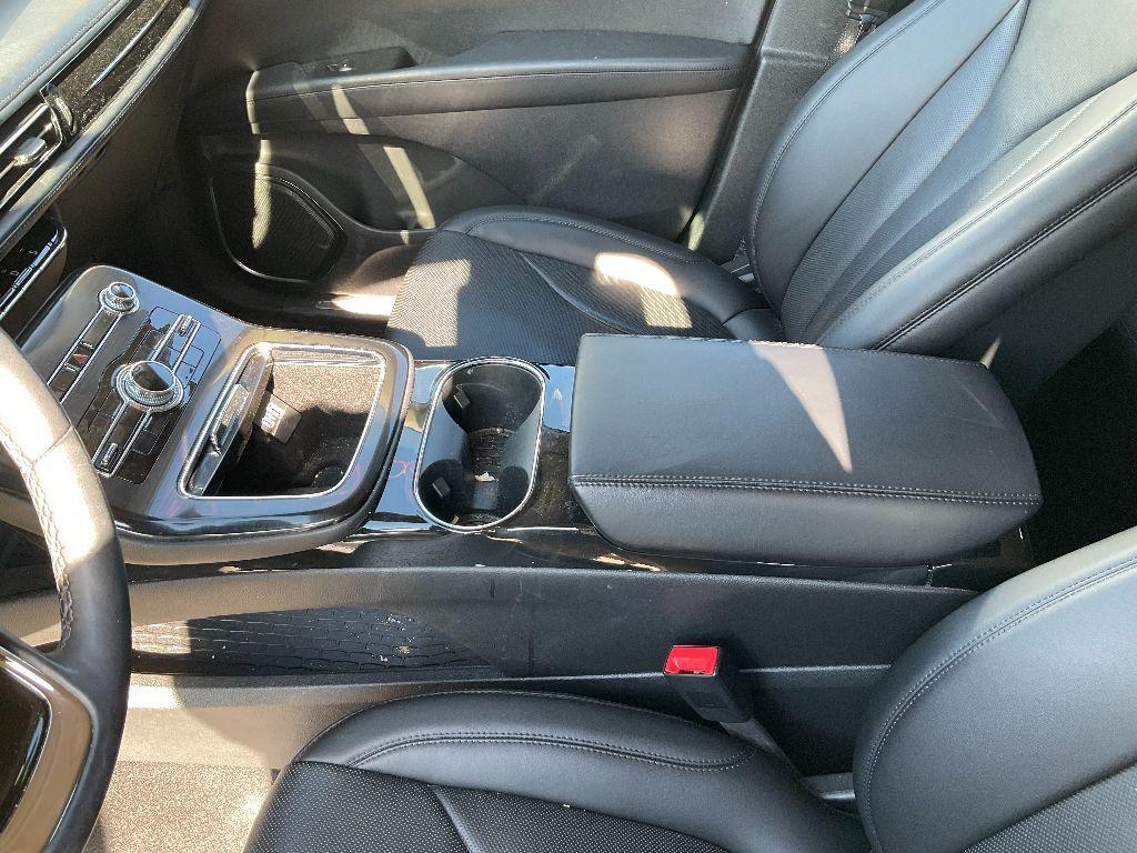 used 2022 Lincoln Nautilus car, priced at $43,000