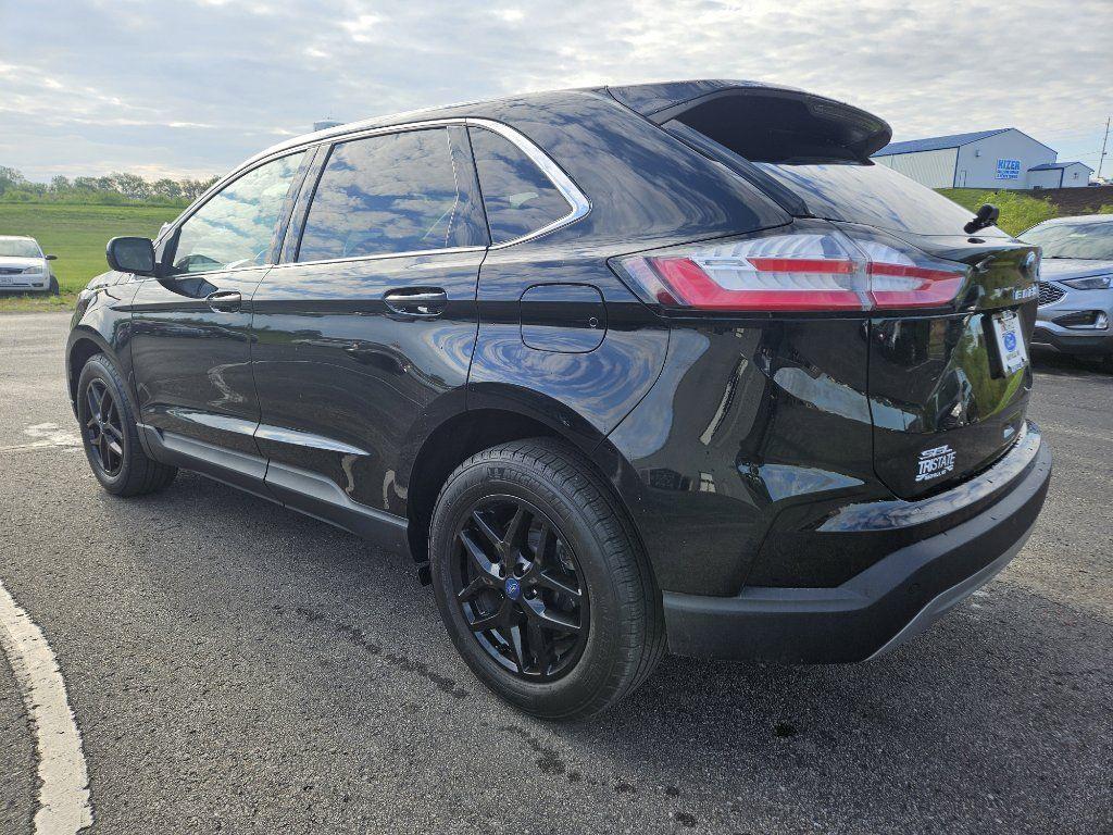 used 2022 Ford Edge car, priced at $28,500