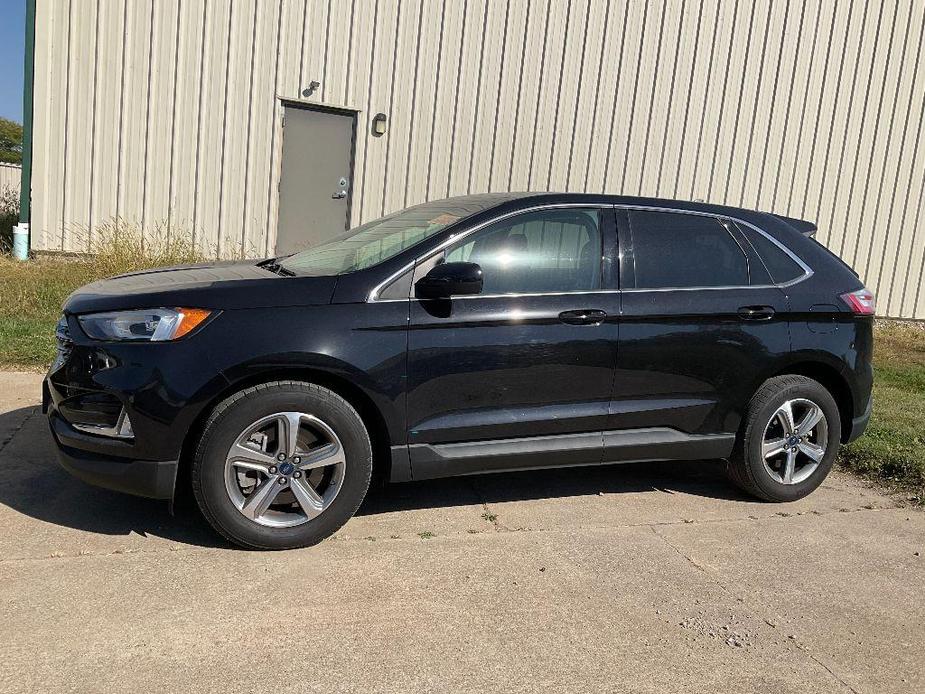 used 2021 Ford Edge car, priced at $27,900