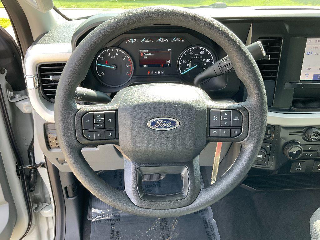 new 2025 Ford F-350 car, priced at $65,635
