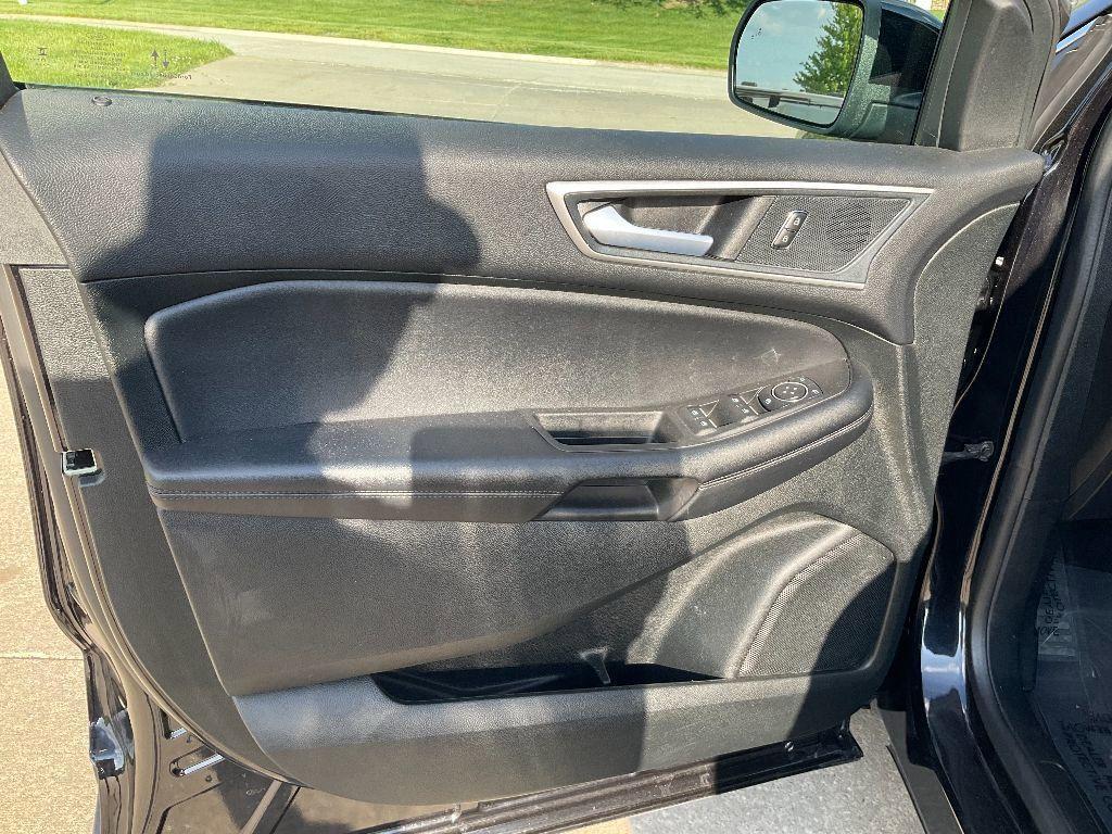 used 2024 Ford Edge car, priced at $29,750