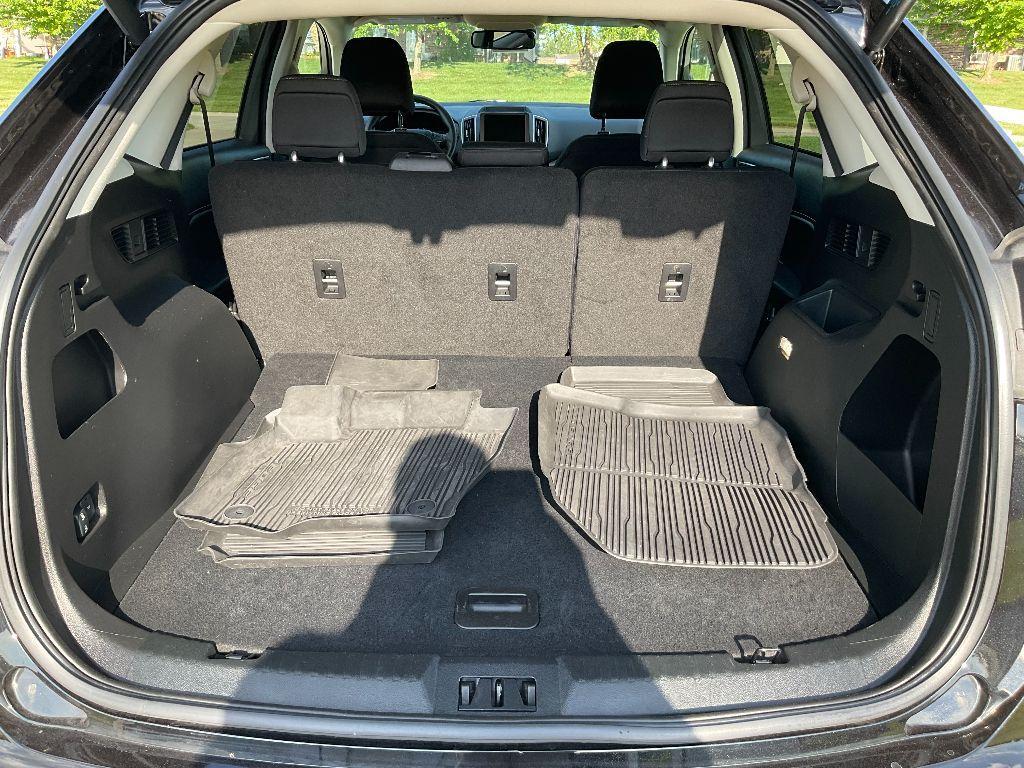 used 2024 Ford Edge car, priced at $30,150