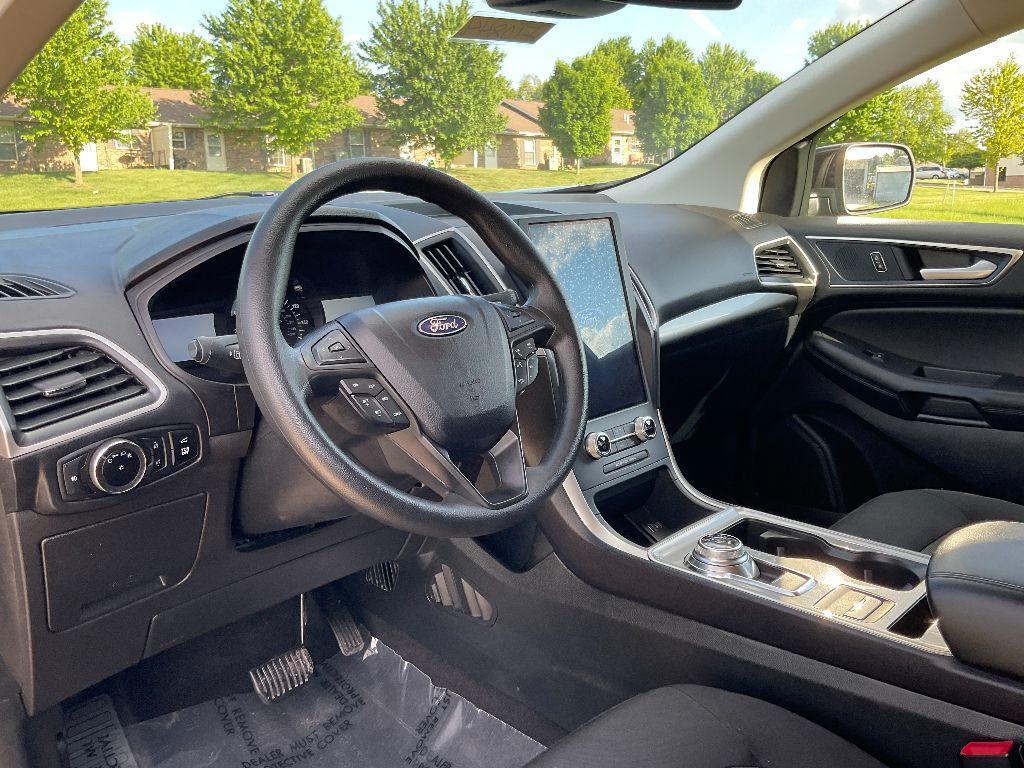 used 2024 Ford Edge car, priced at $30,150