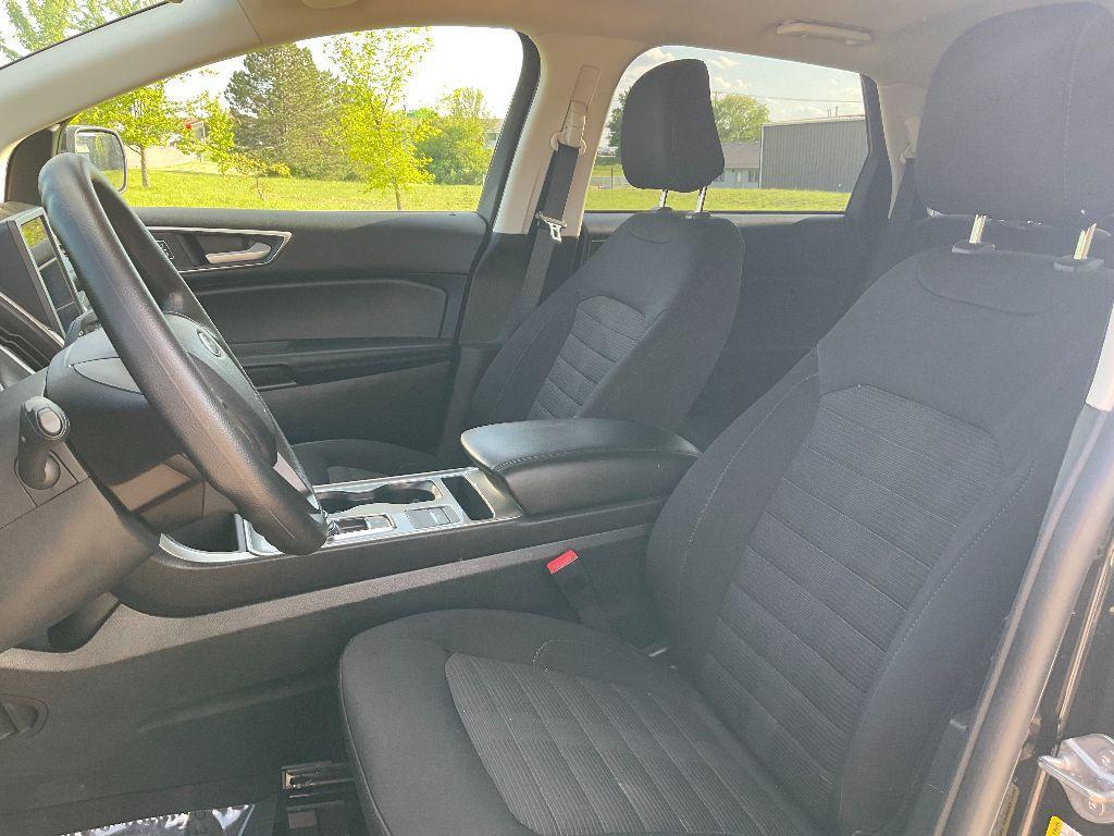 used 2024 Ford Edge car, priced at $30,150
